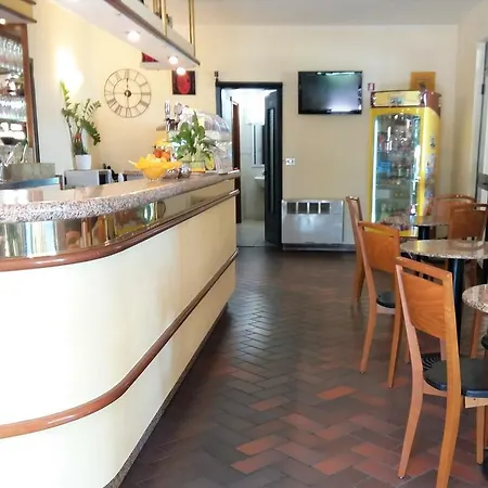 Hotel La Rama Lazise